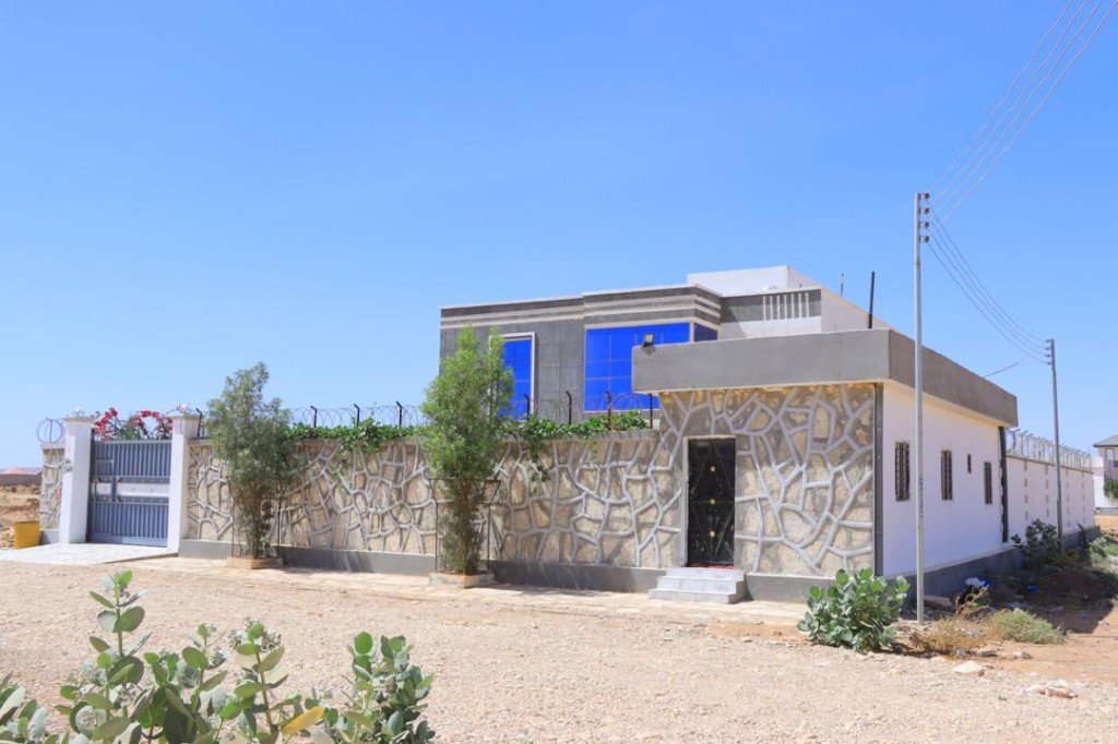 Compounds & site works